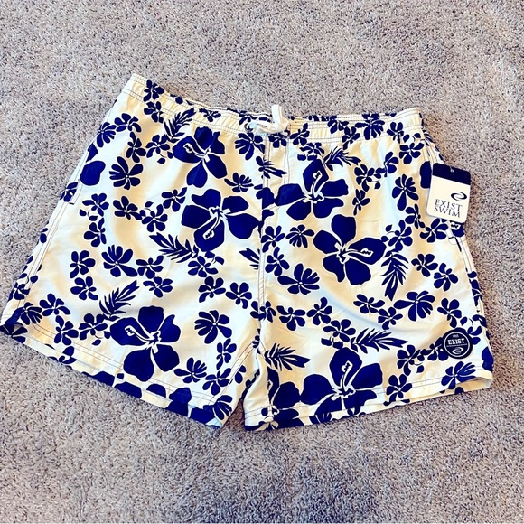 NWT Men’s 4XL Swim trunks Swimsuit Exist Elastic Waist Beach Wear Board Shorts - Picture 1 of 8